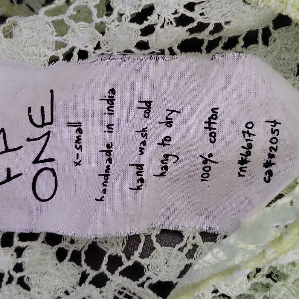 WILL BE GONE SOON) NWOT, "Flower embriodered top) - Picture 8 of 13